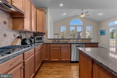 25 STEPHENSON WAY HUNTINGDON VALLEY PA 19006