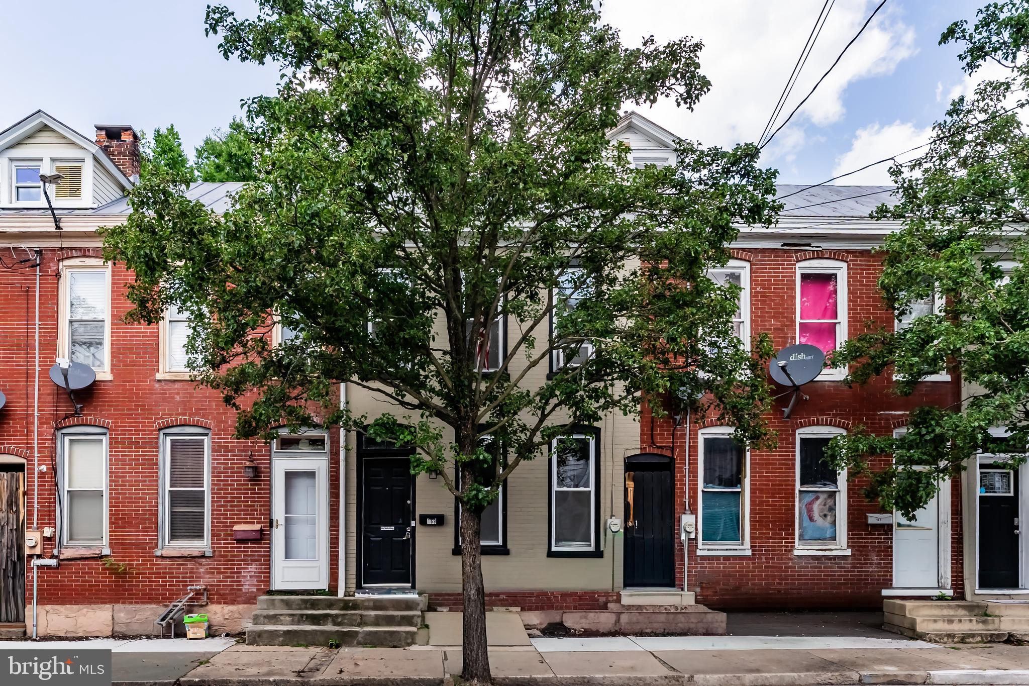 169 W NORTH STREET