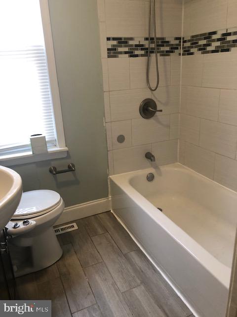 ROXBOROUGH - Residential Income