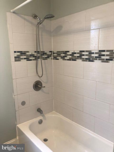 ROXBOROUGH - Residential Income