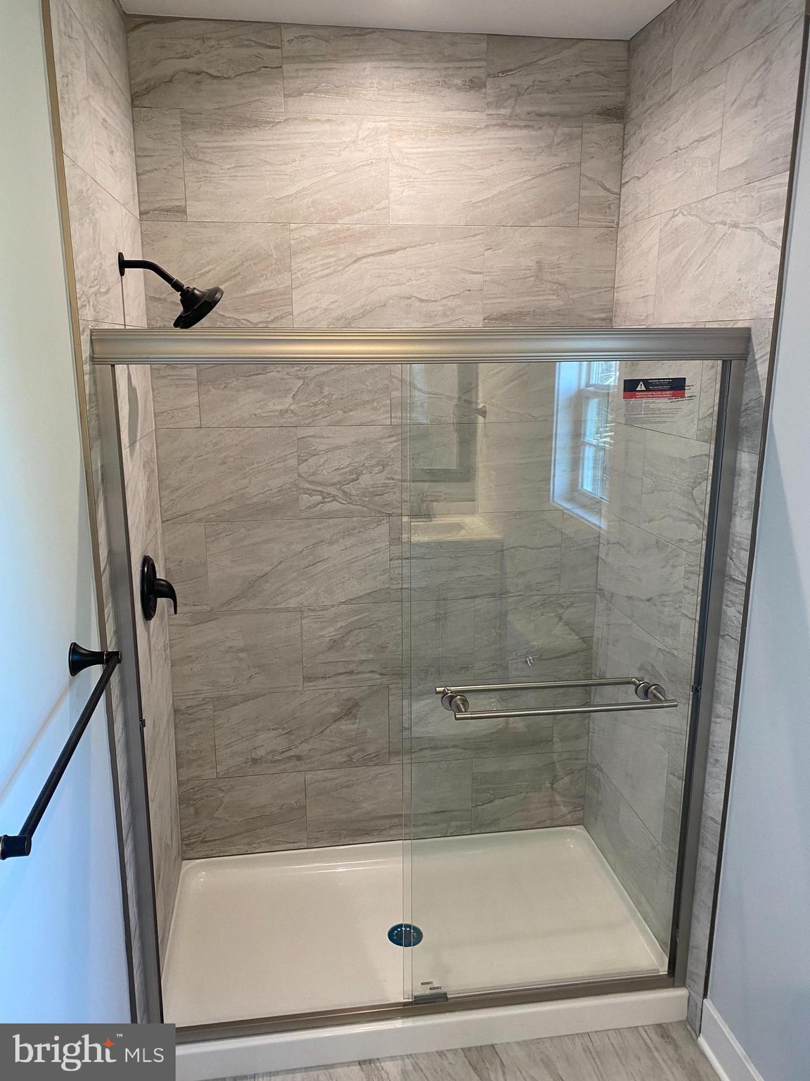 CABIN POINT / GLEBE HARBOR - Residential