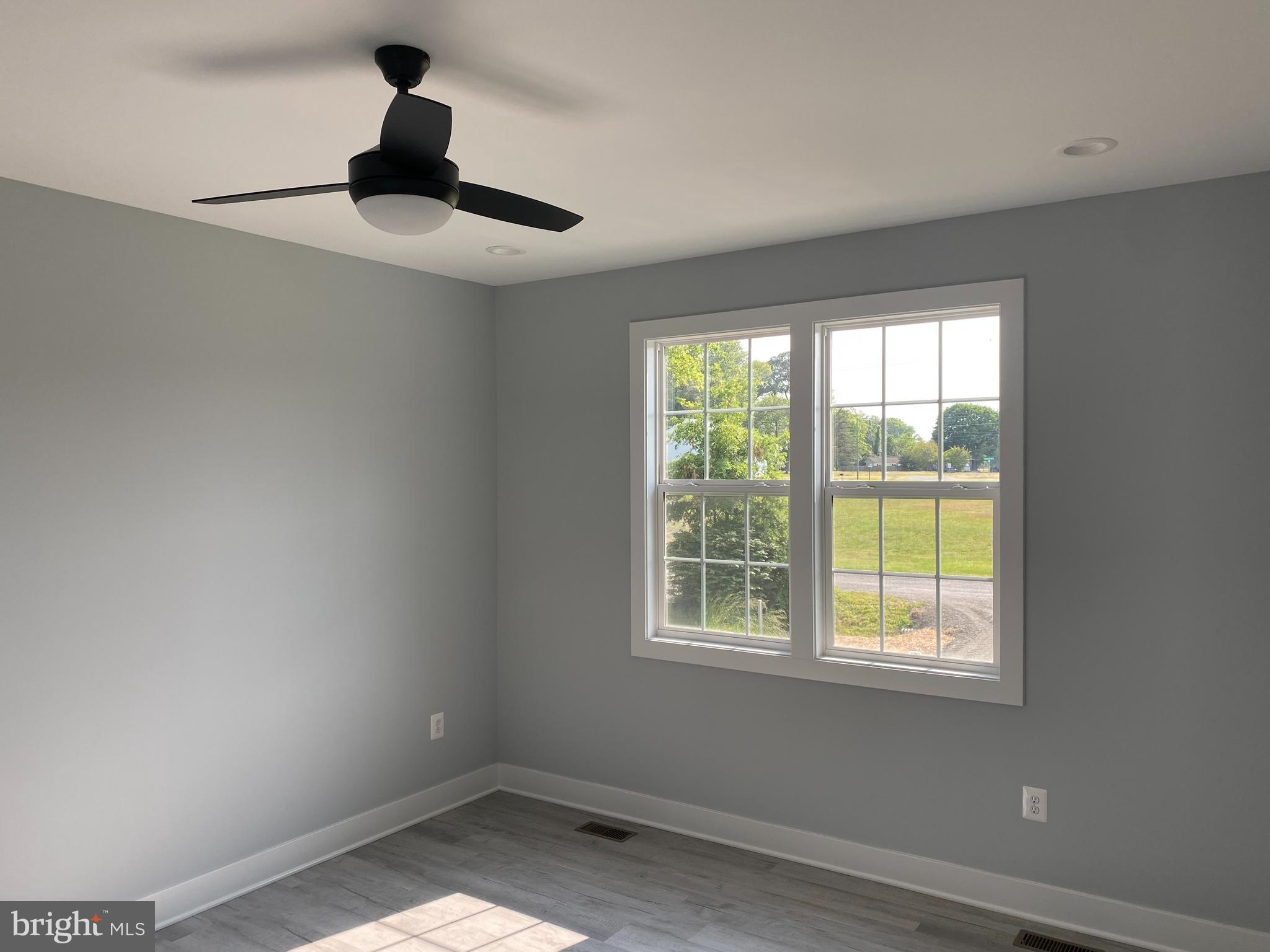 CABIN POINT / GLEBE HARBOR - Residential