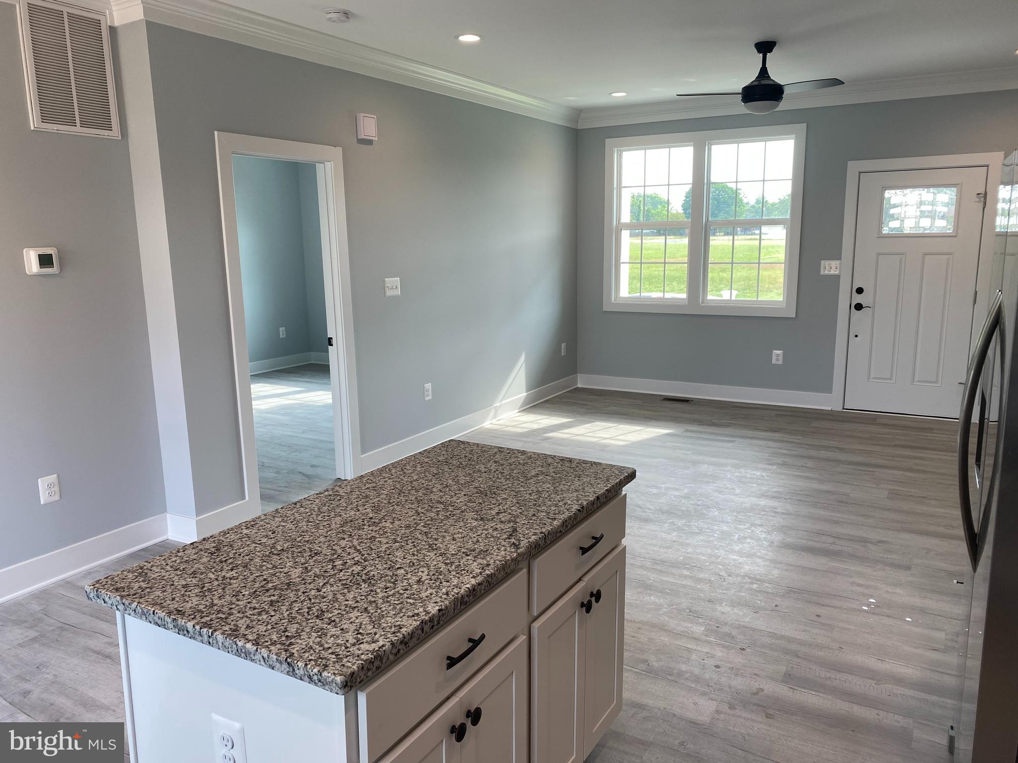 CABIN POINT / GLEBE HARBOR - Residential