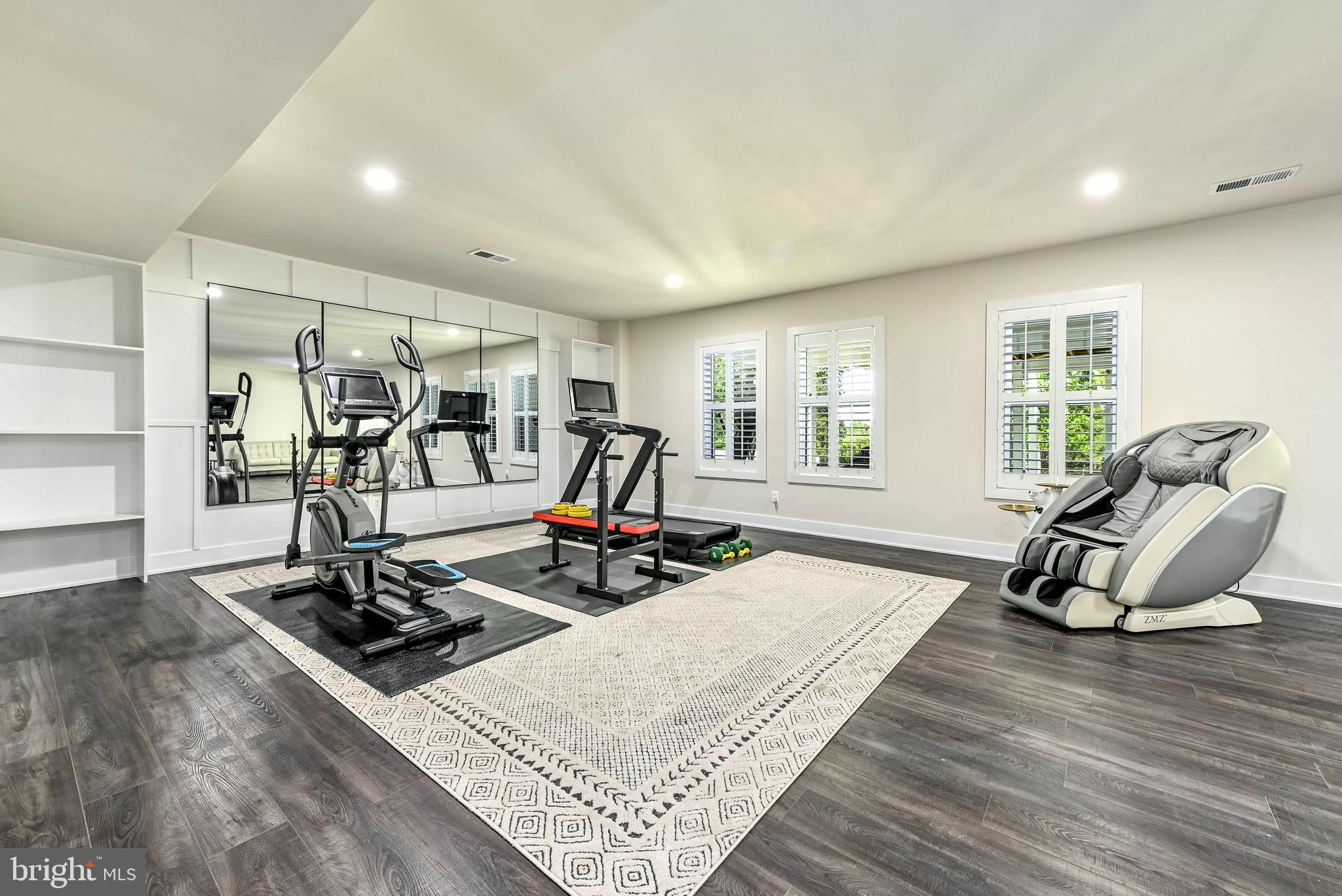 LENAH MILL - Residential