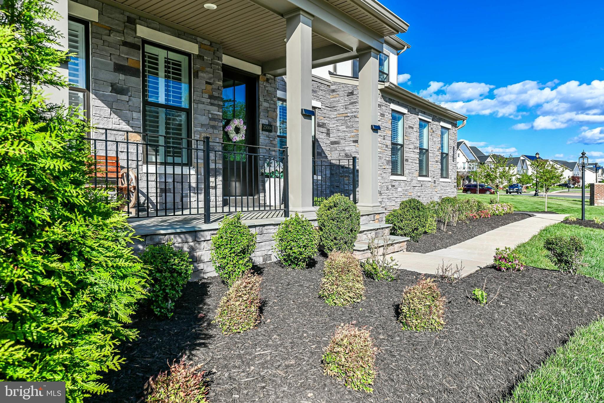 LENAH MILL - Residential