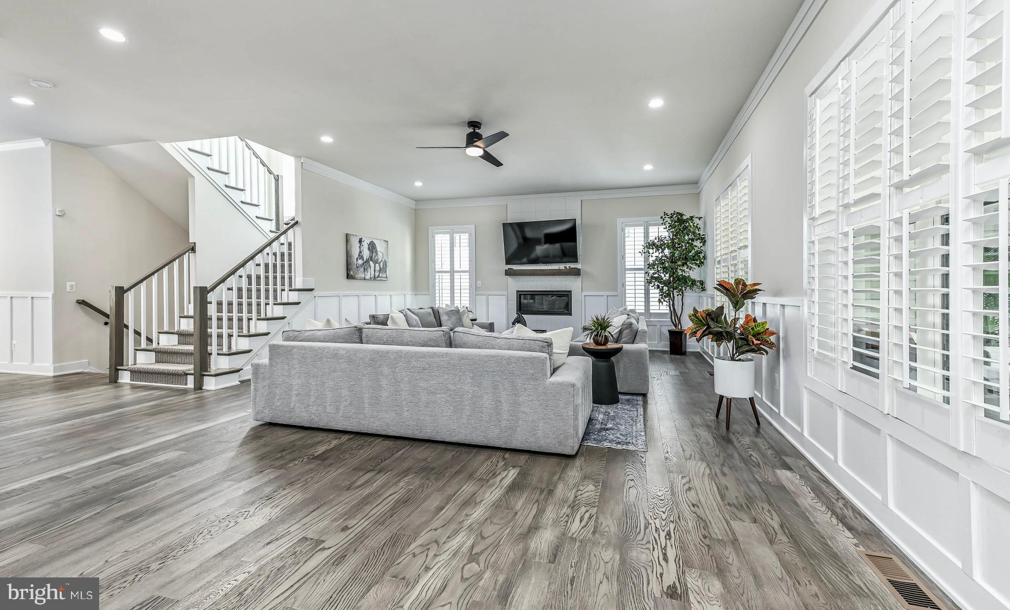 LENAH MILL - Residential