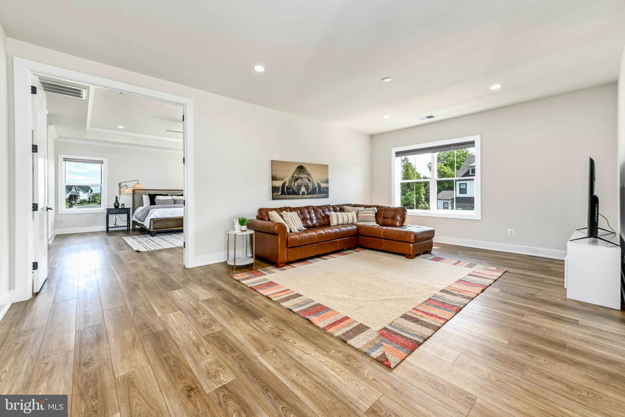 LENAH MILL - Residential