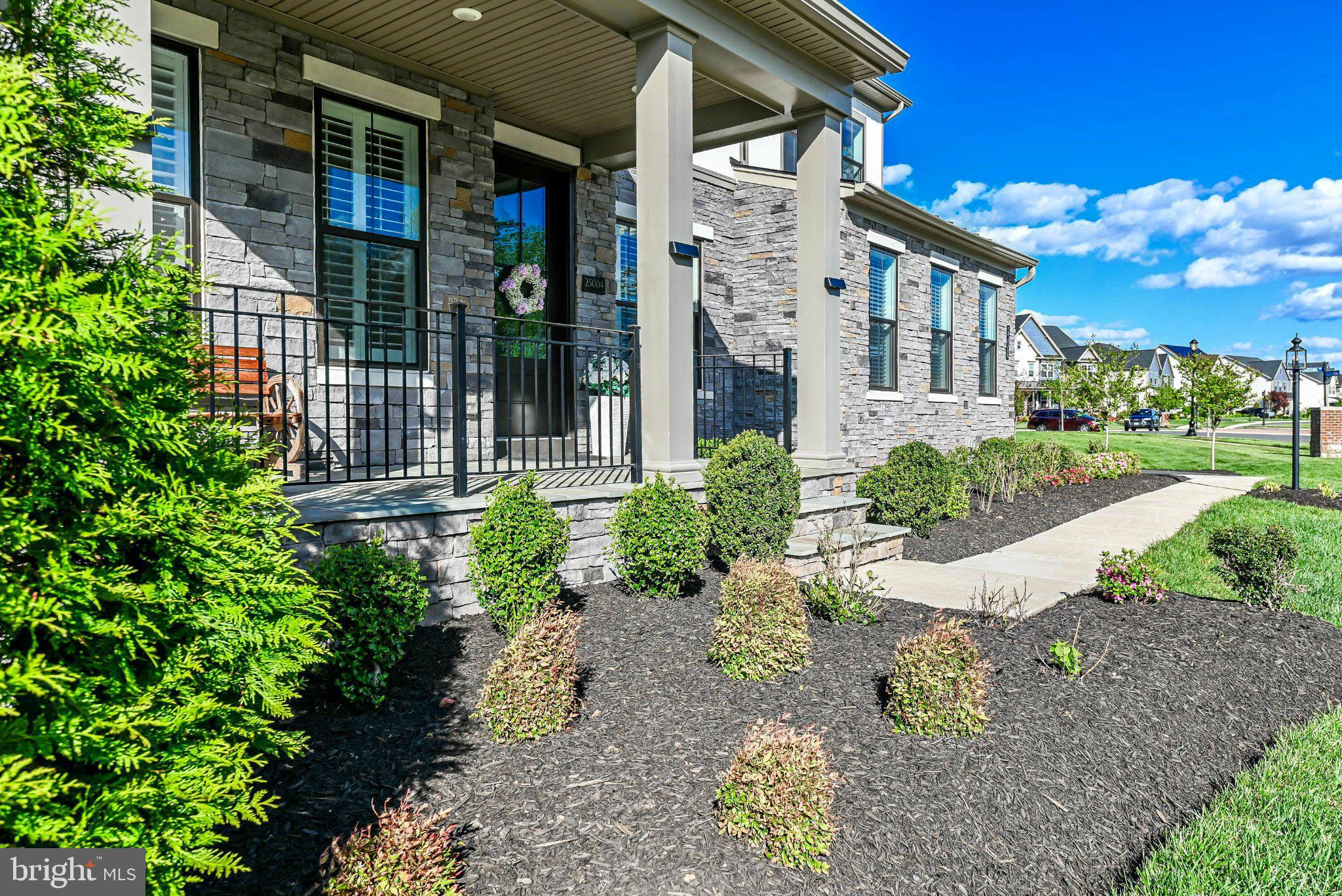 LENAH MILL - Residential