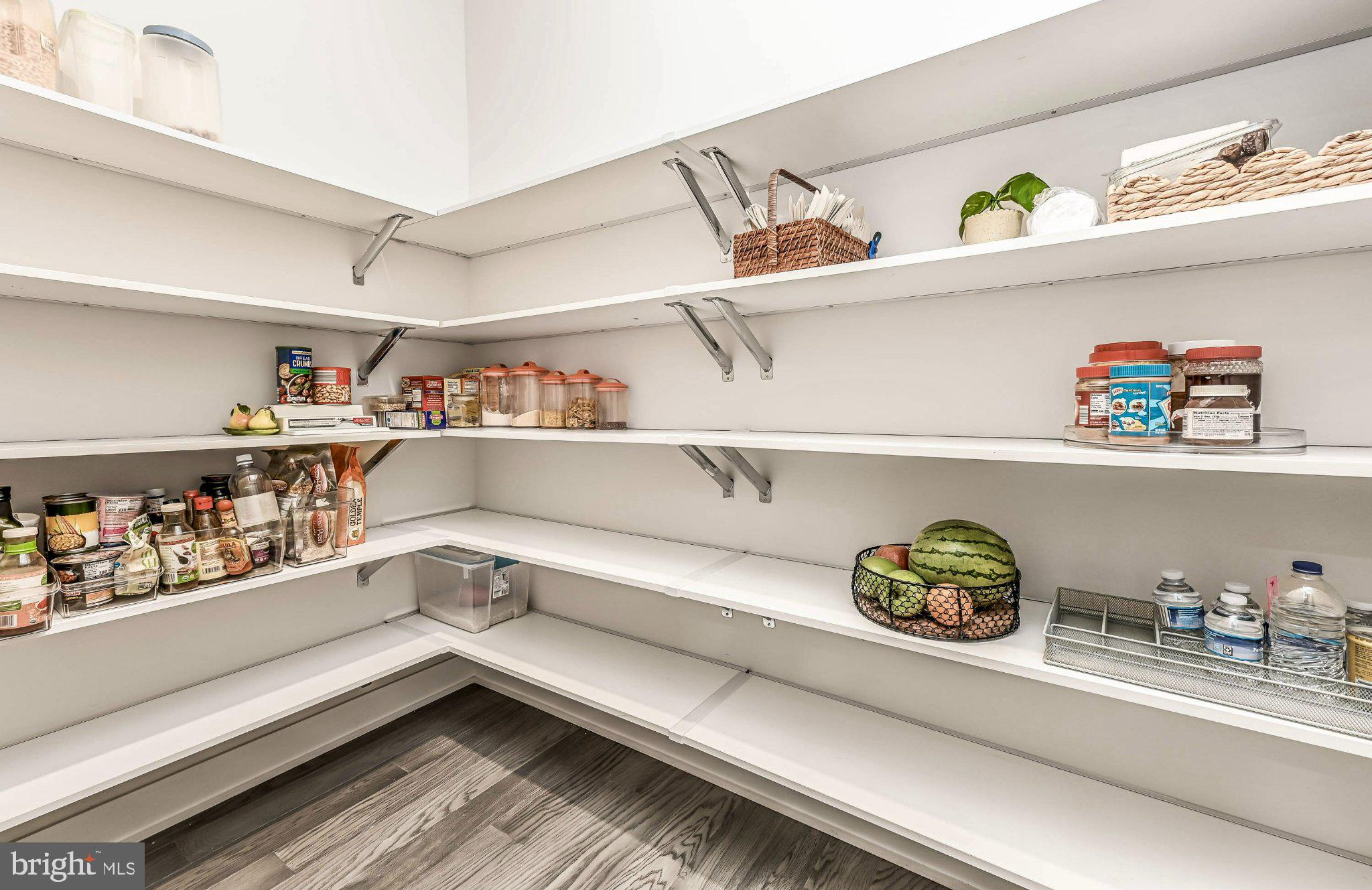 LENAH MILL - Residential