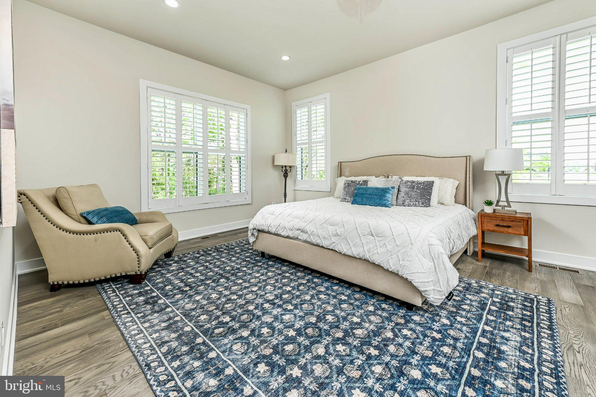 LENAH MILL - Residential