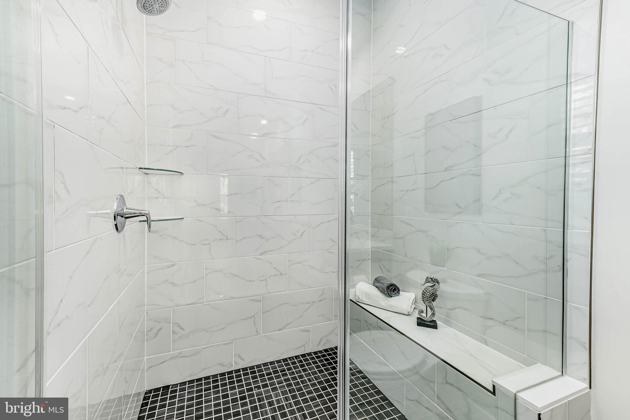 LENAH MILL - Residential