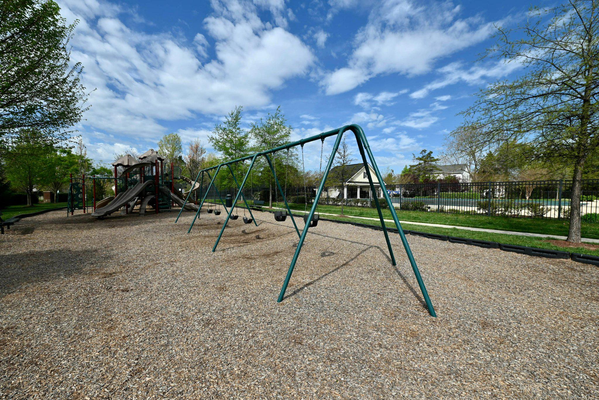 LENAH MILL - Residential