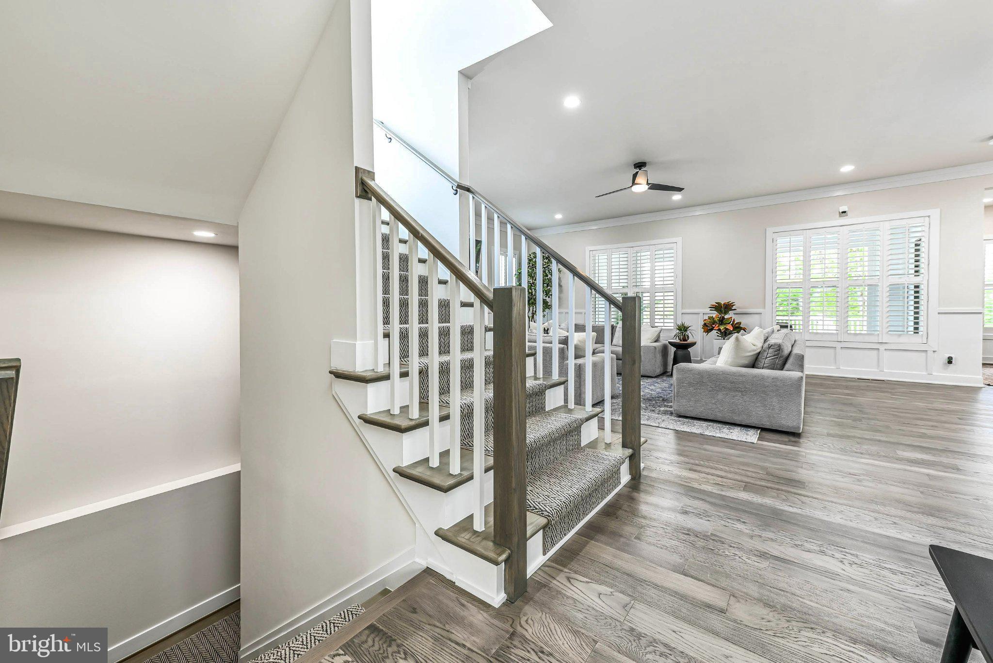 LENAH MILL - Residential