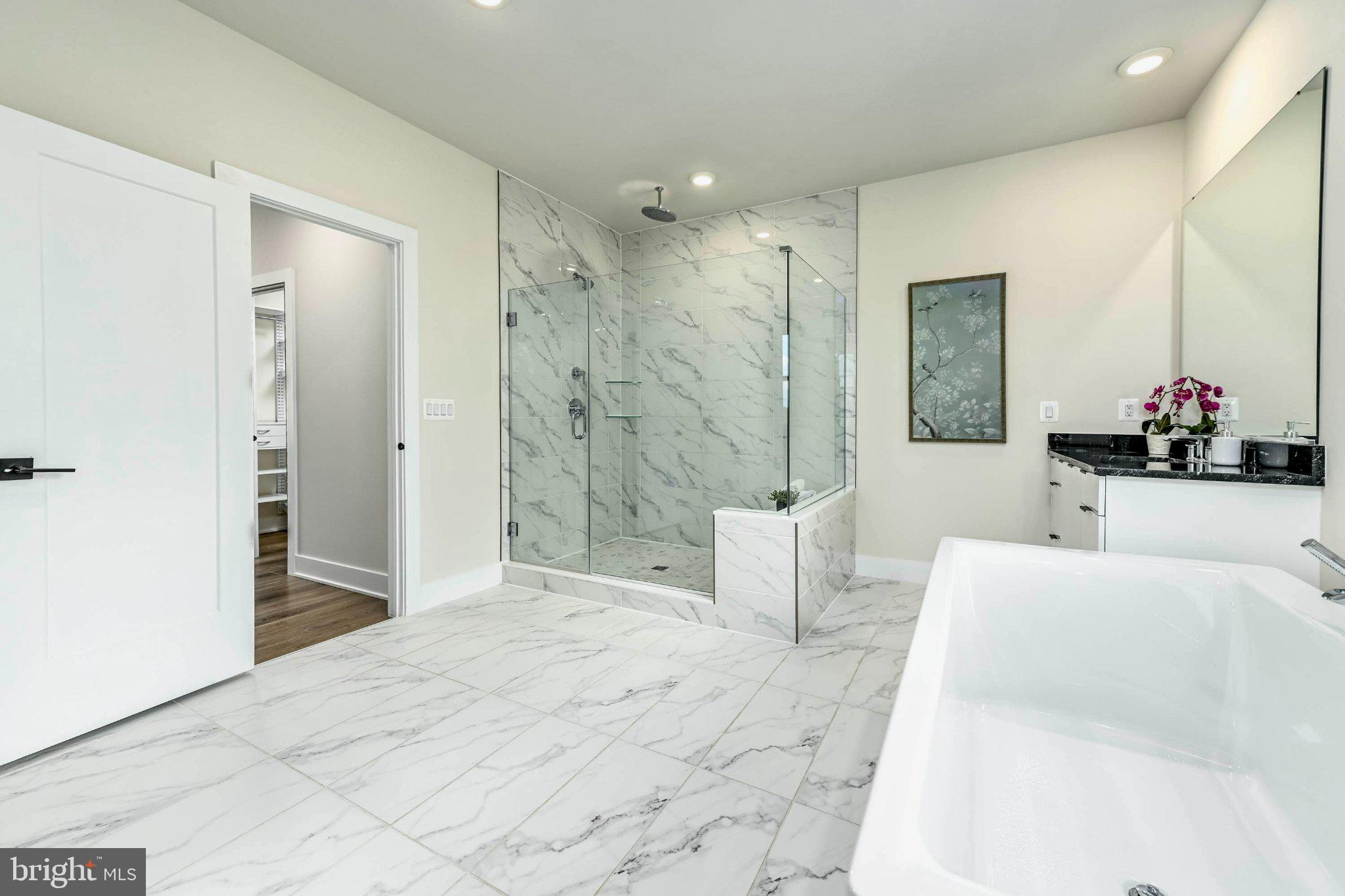 LENAH MILL - Residential