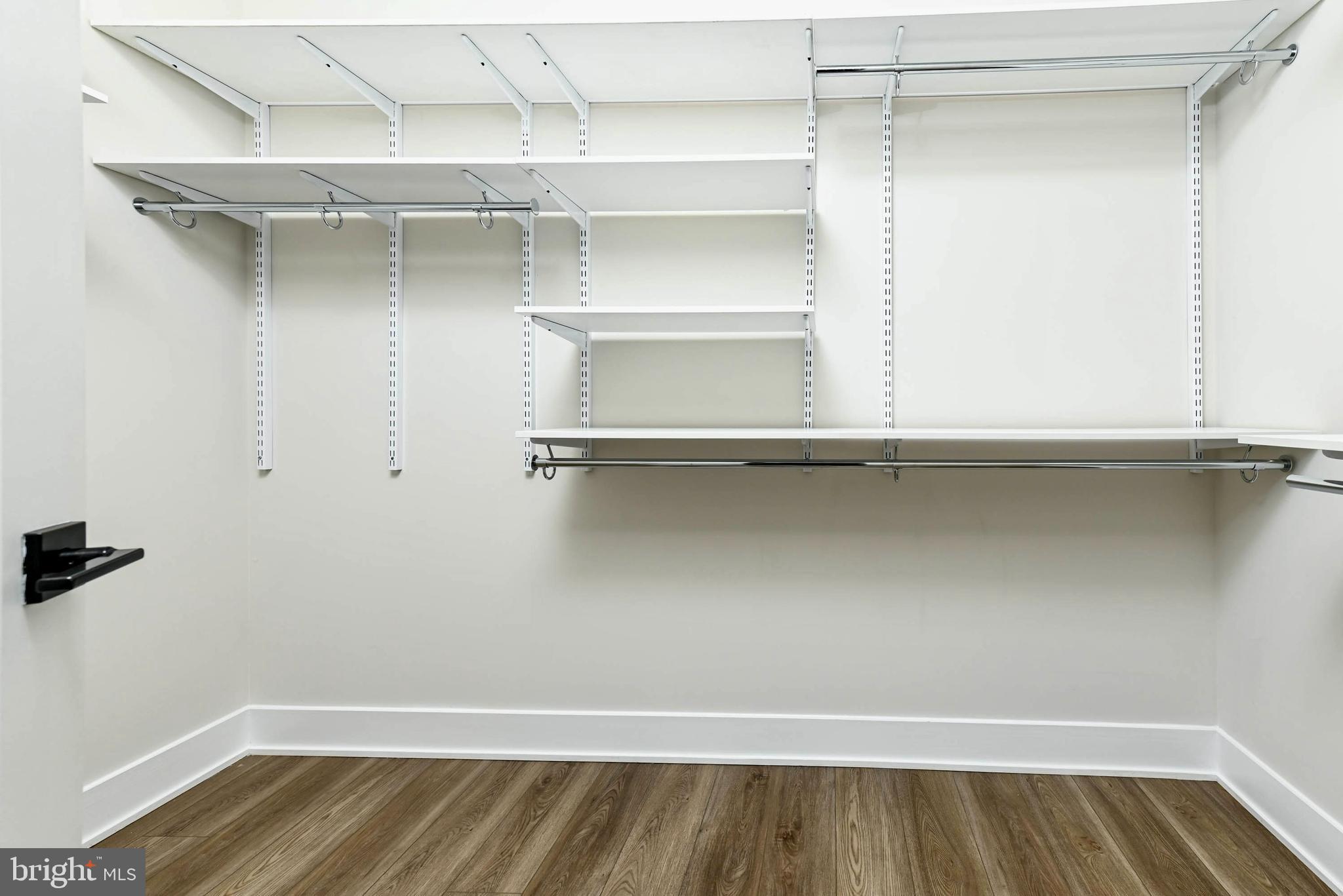 LENAH MILL - Residential