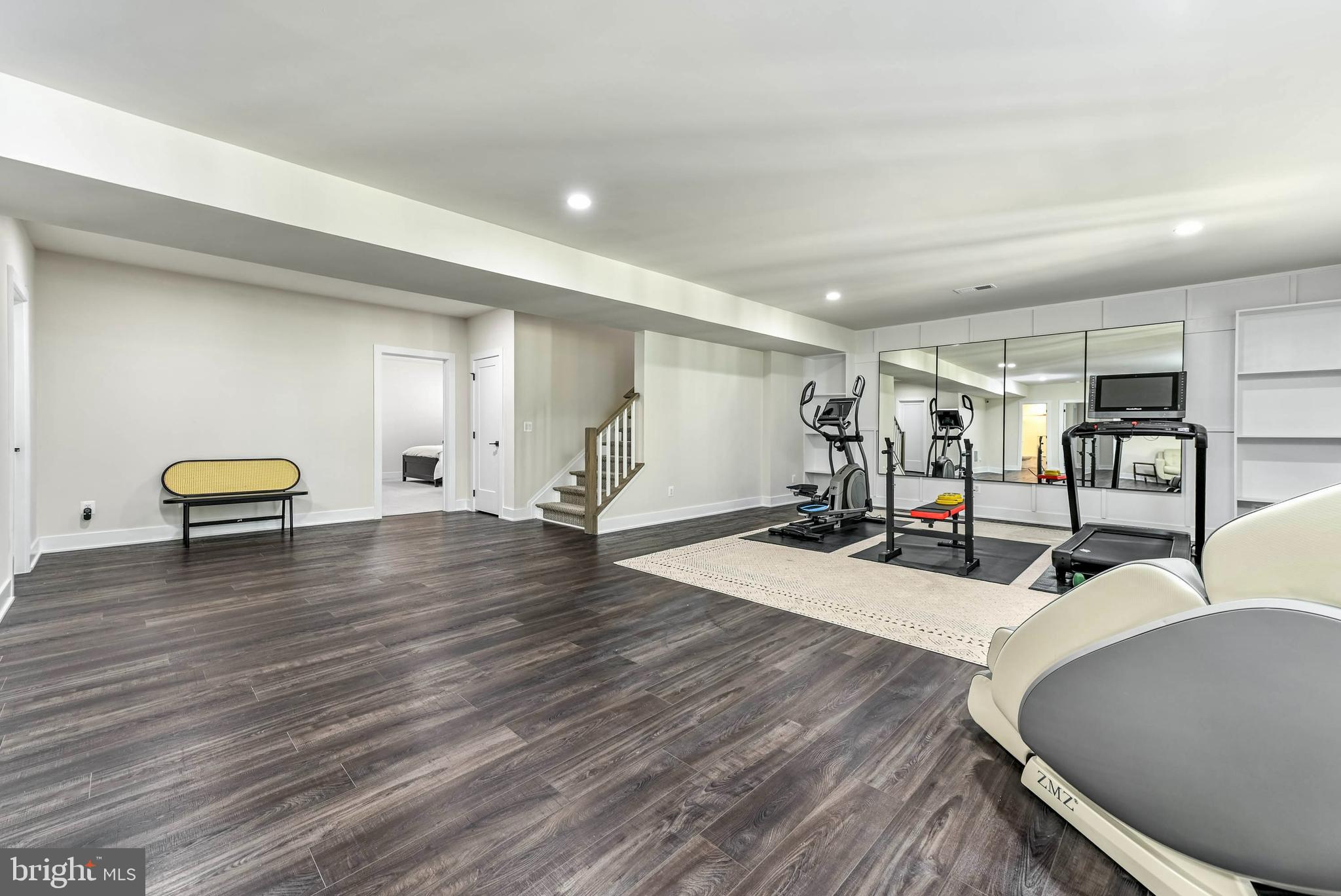 LENAH MILL - Residential