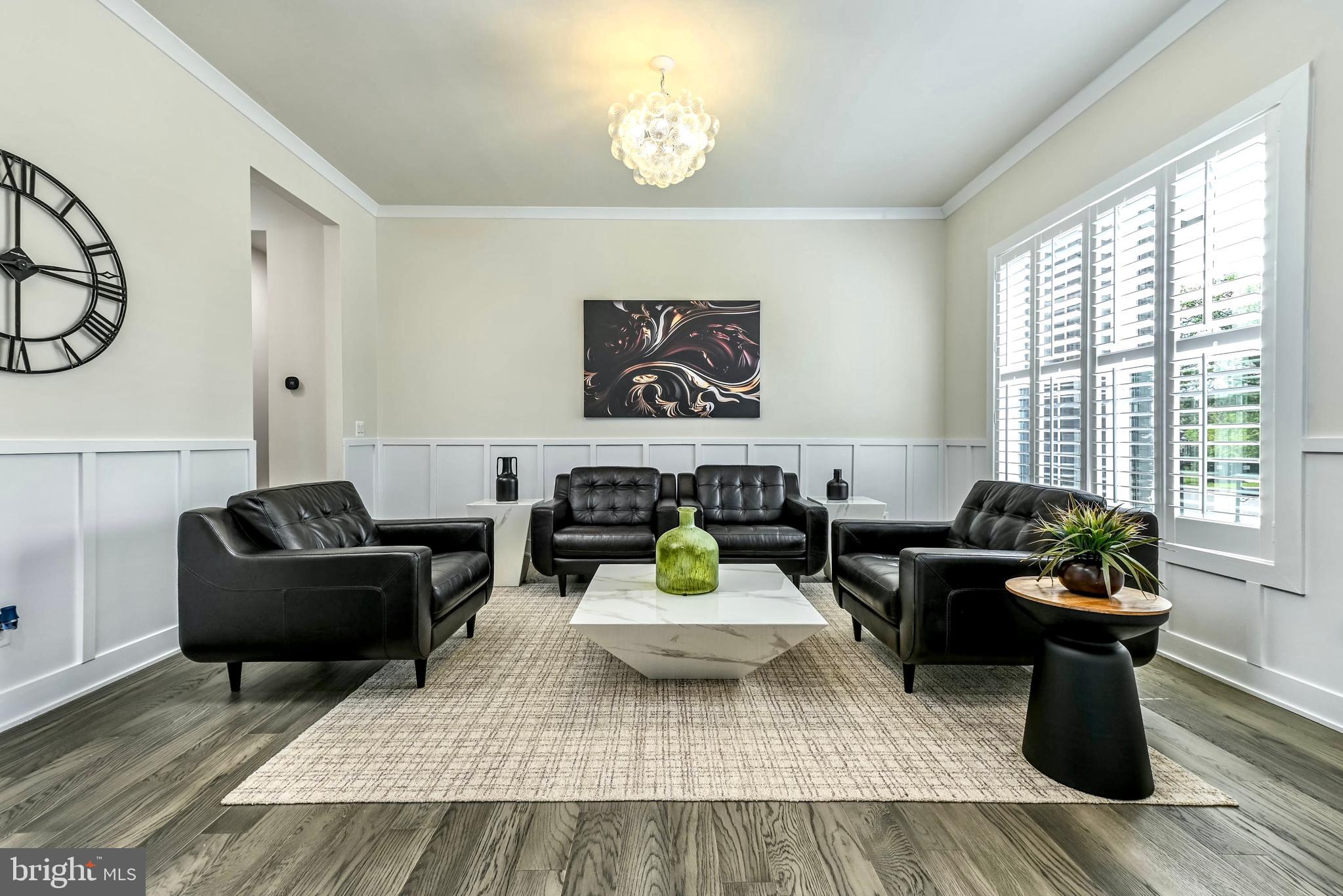 LENAH MILL - Residential