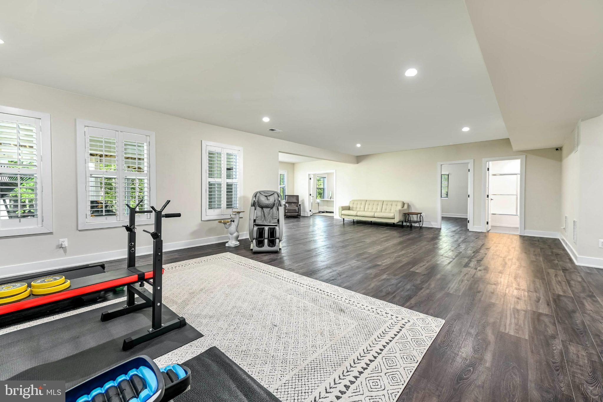 LENAH MILL - Residential