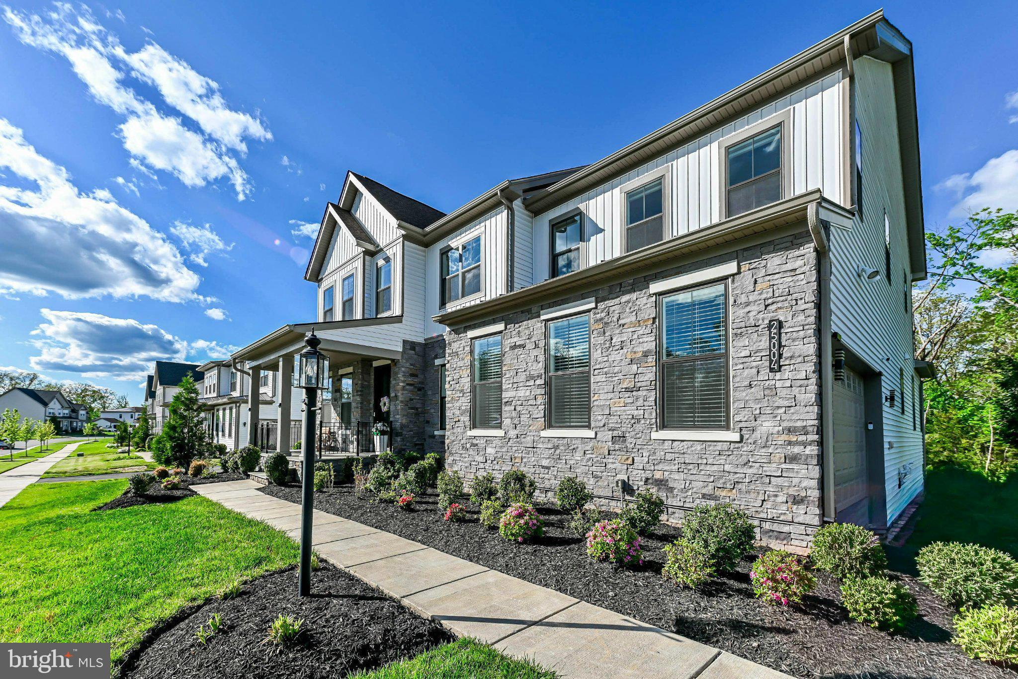 LENAH MILL - Residential