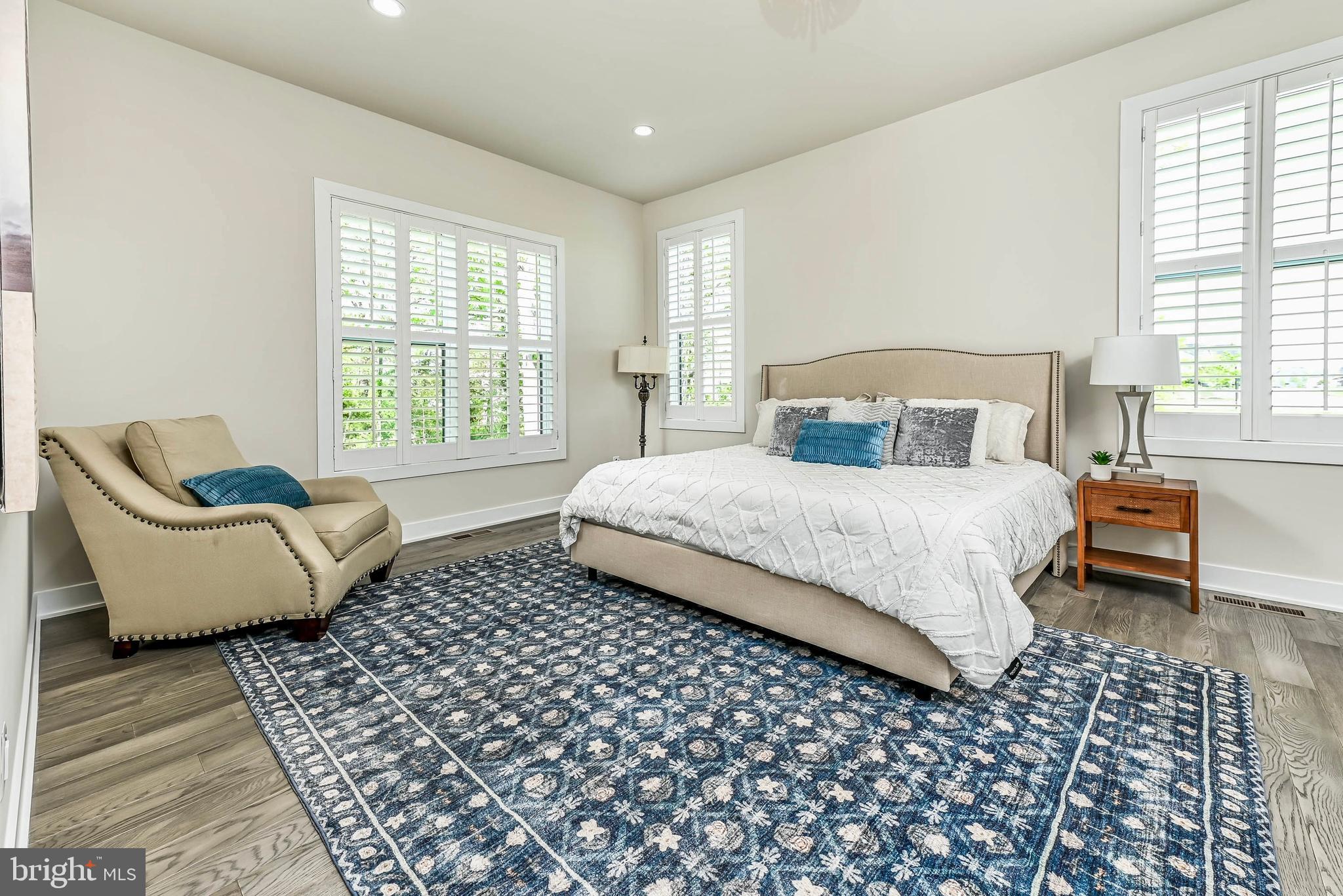 LENAH MILL - Residential