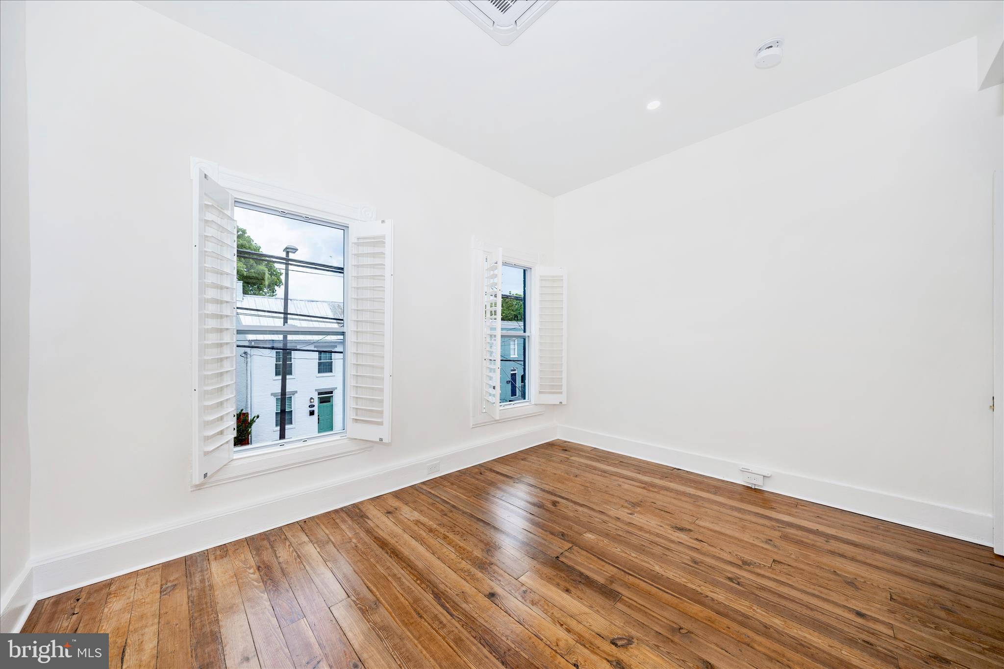DOWNTOWN FREDERICK - Residential