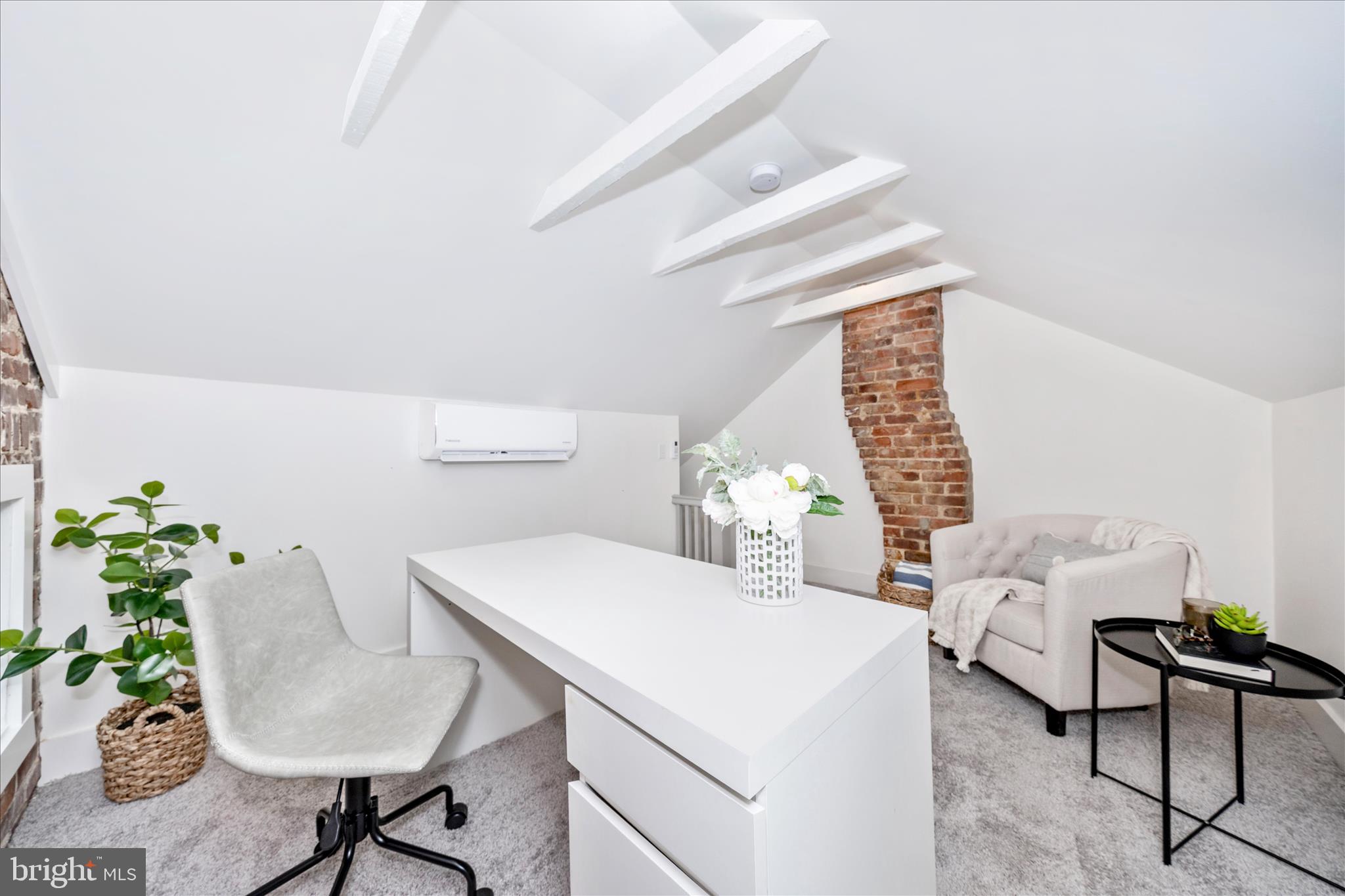 DOWNTOWN FREDERICK - Residential