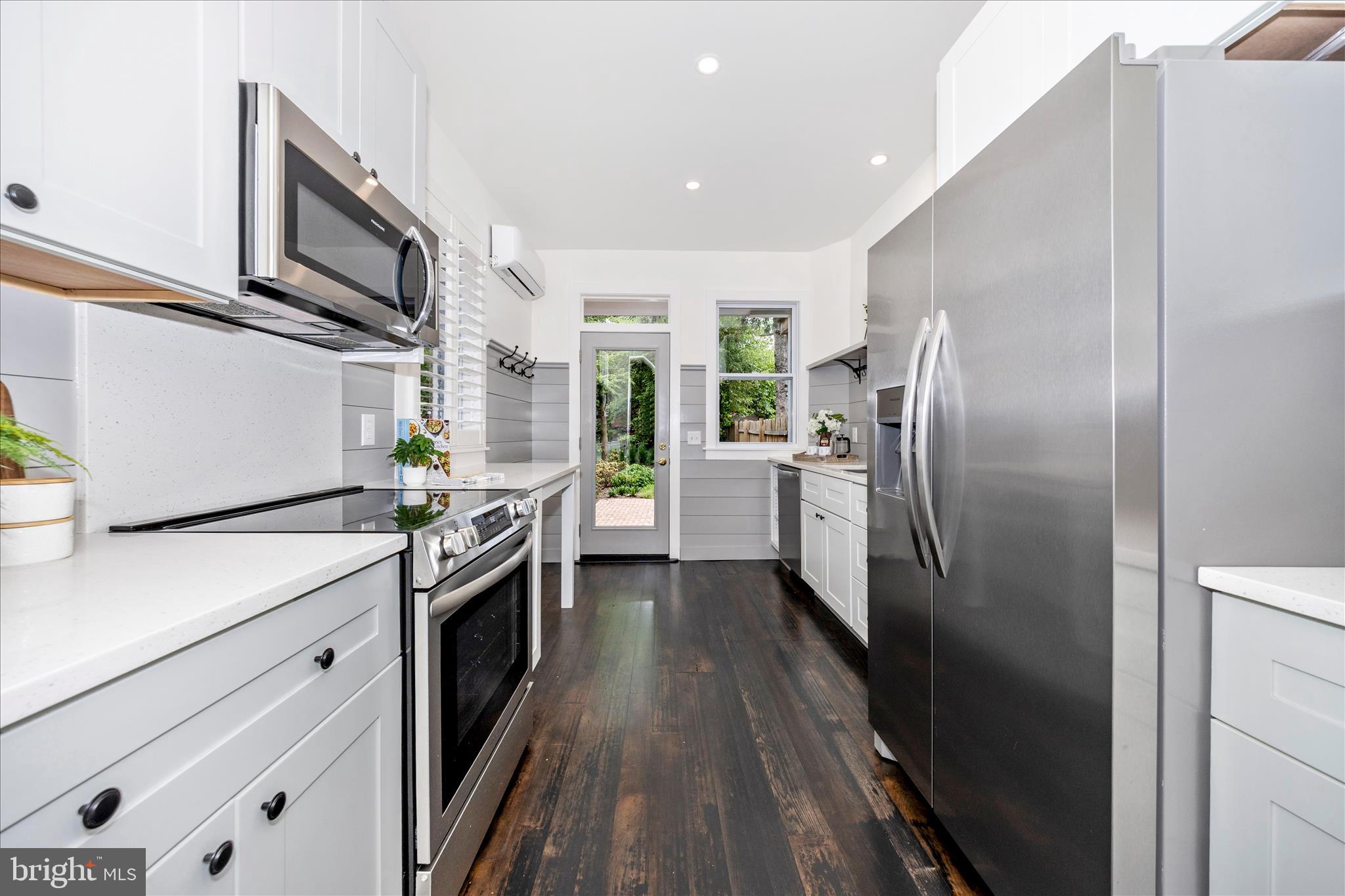 DOWNTOWN FREDERICK - Residential