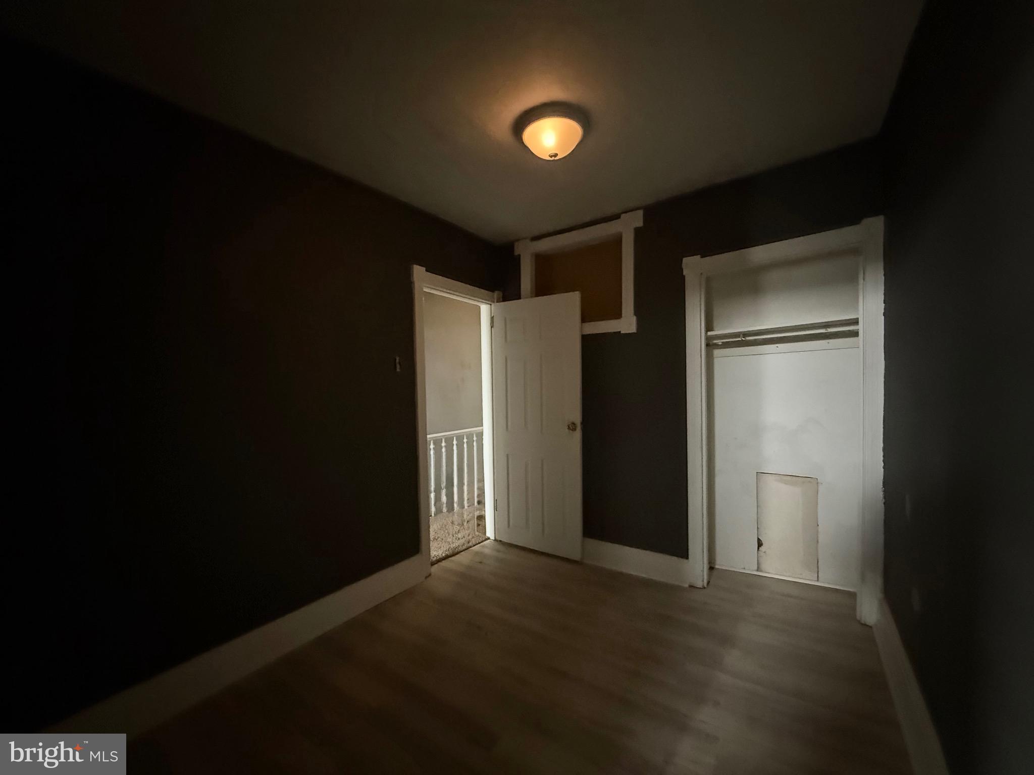 RICHMOND - Residential