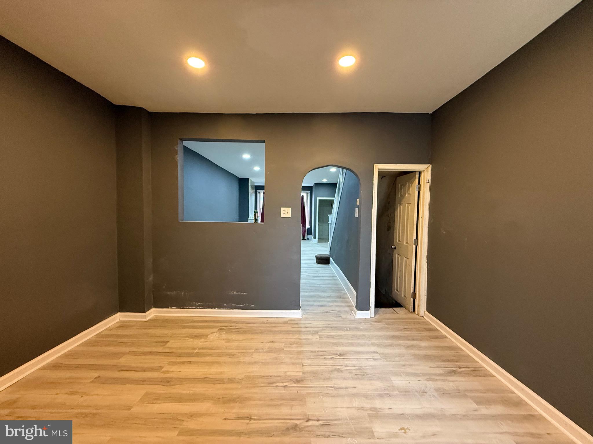 RICHMOND - Residential