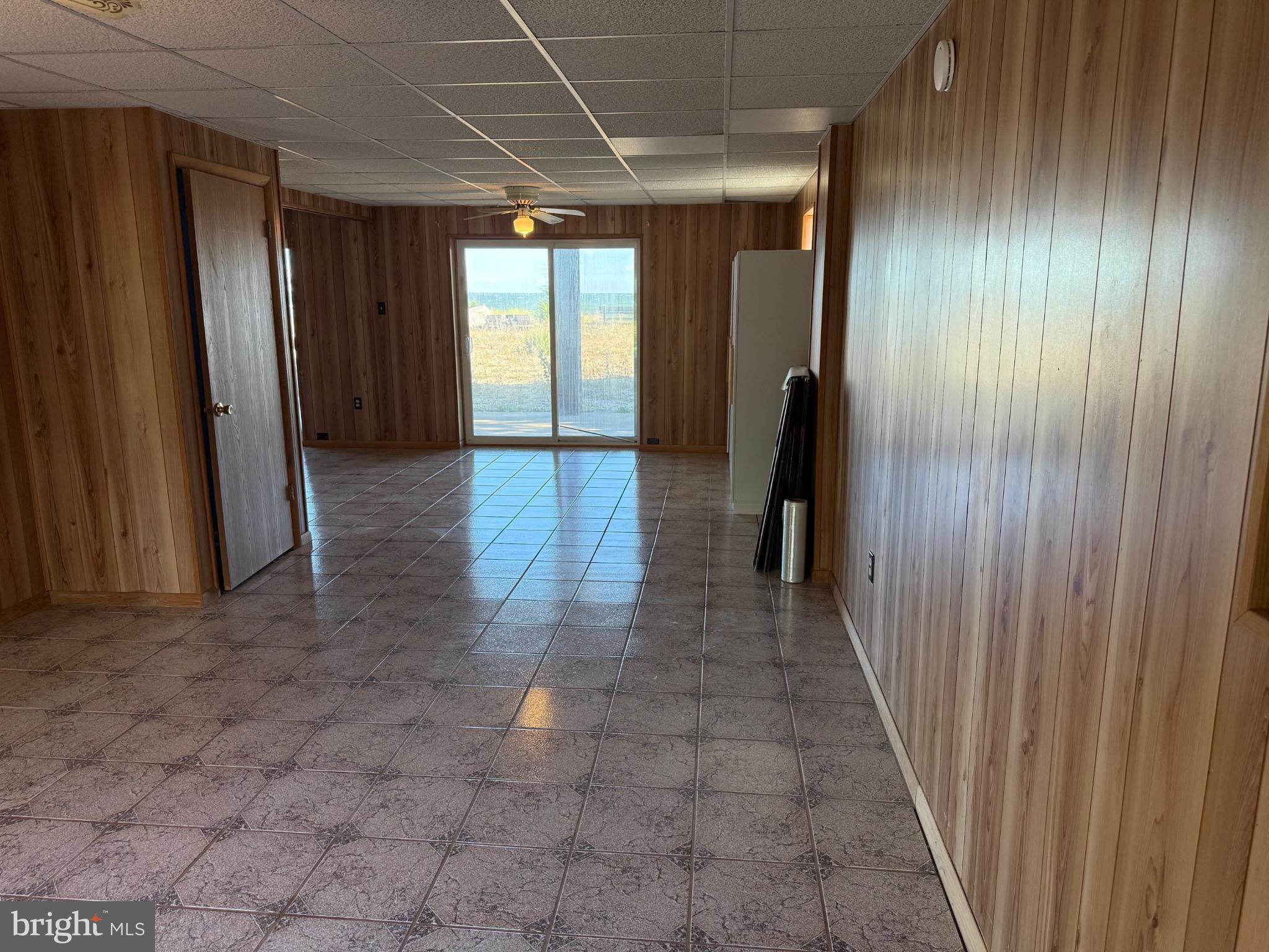 COVE POINT - Residential Lease