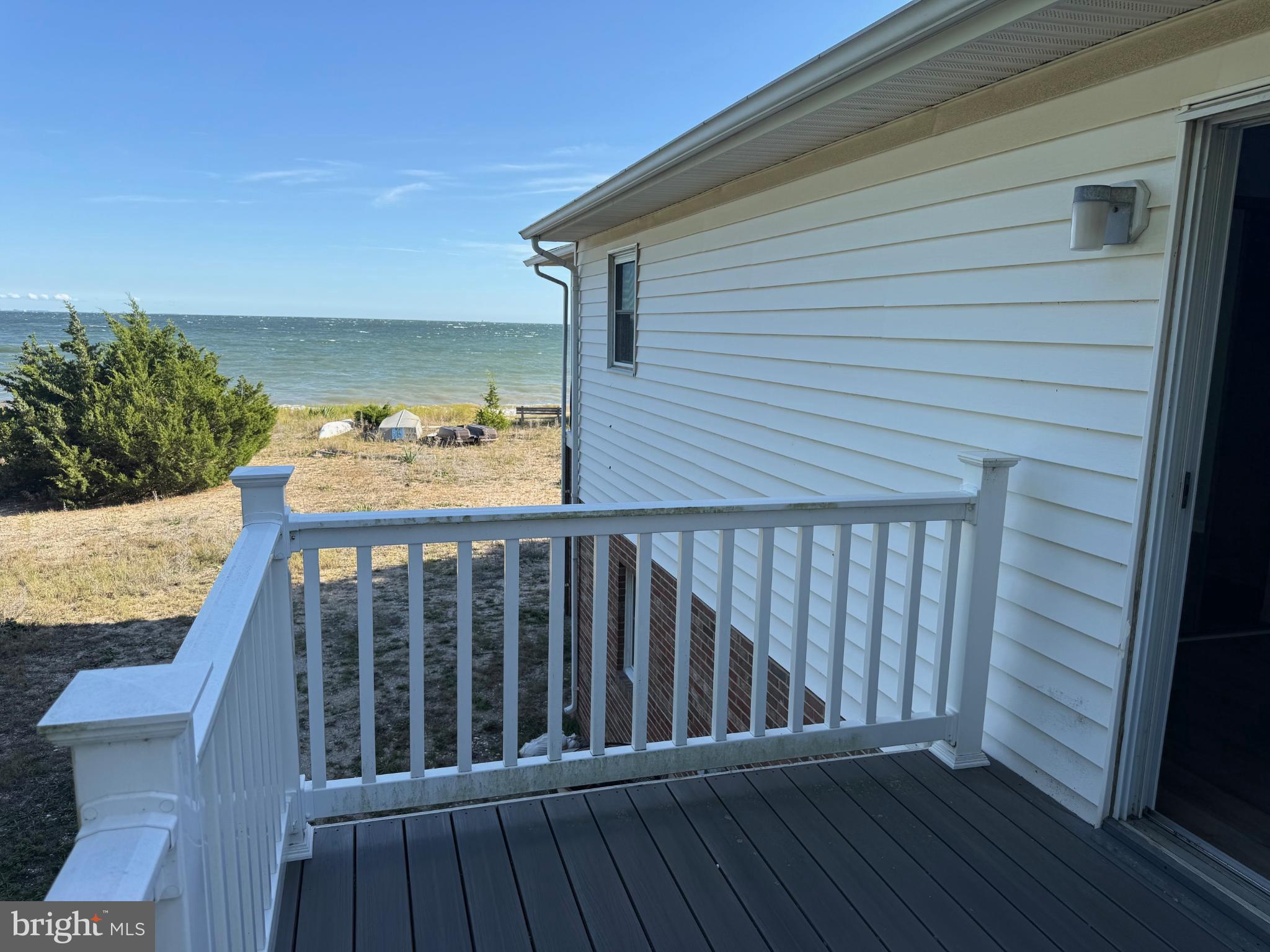 COVE POINT - Residential Lease