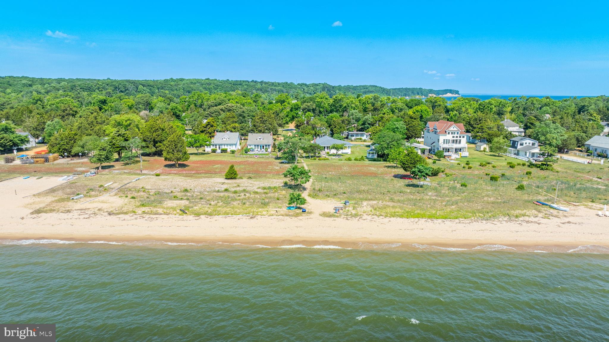 COVE POINT - Residential Lease