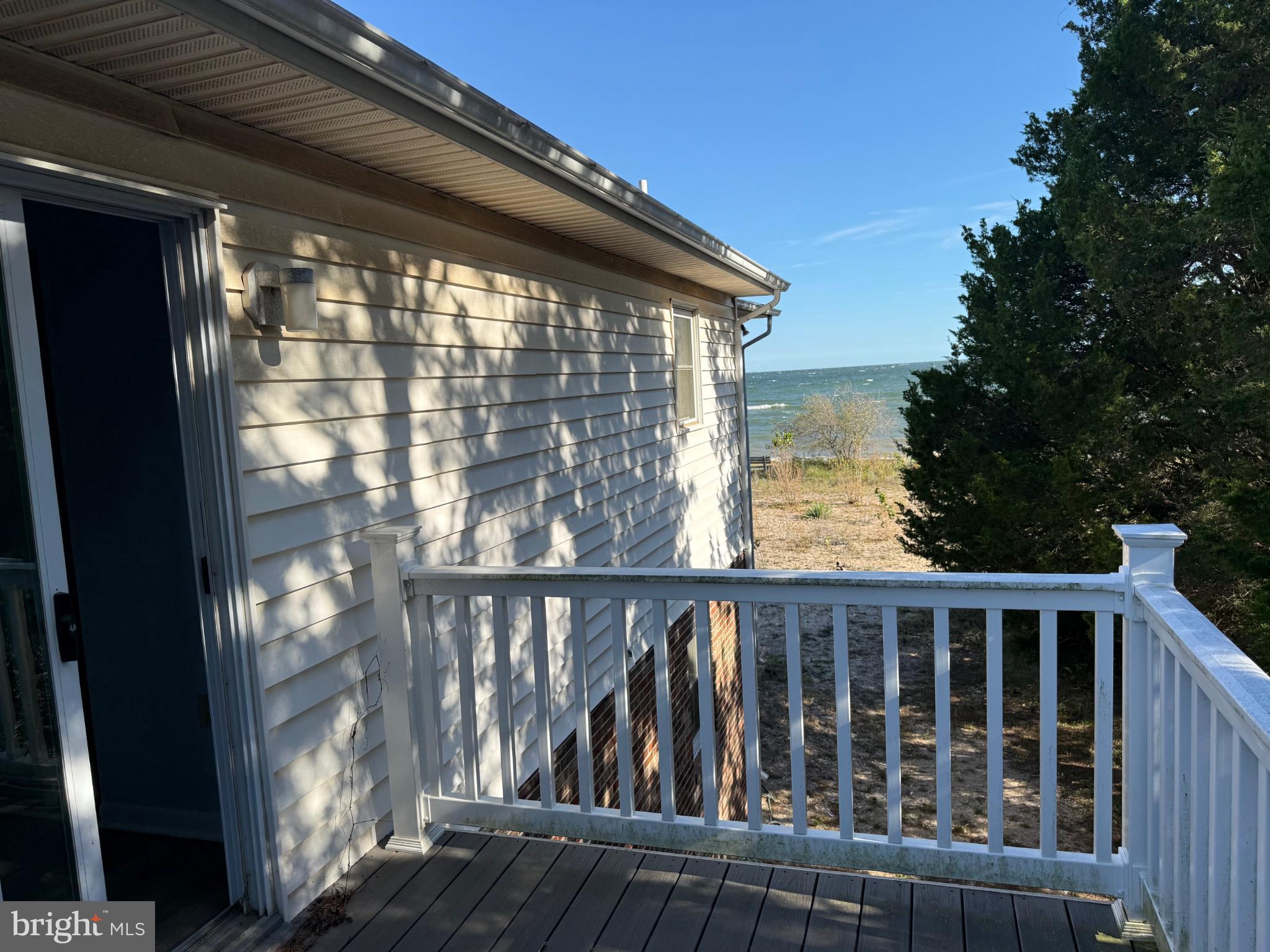 COVE POINT - Residential Lease