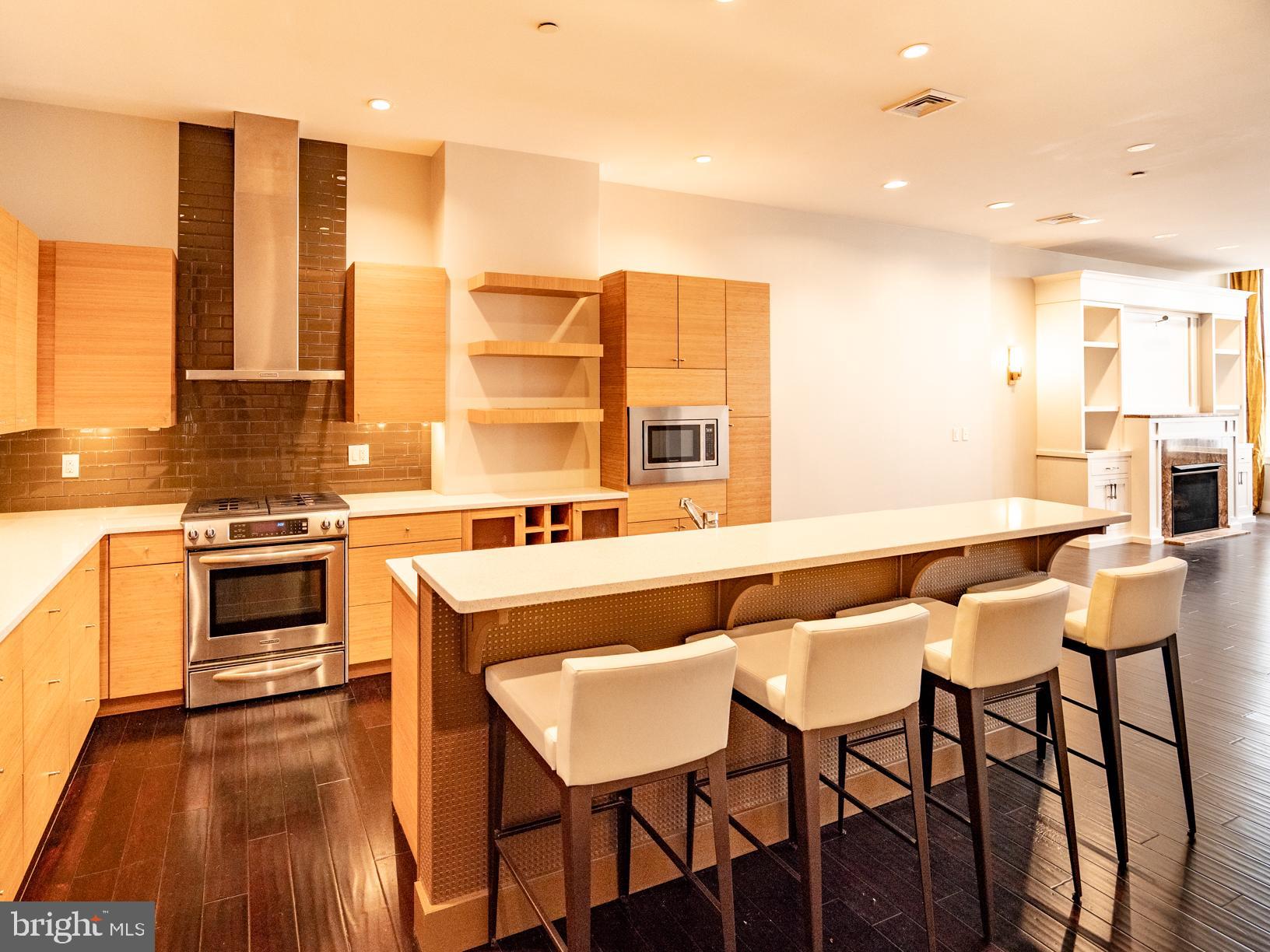 OLD CITY - Residential