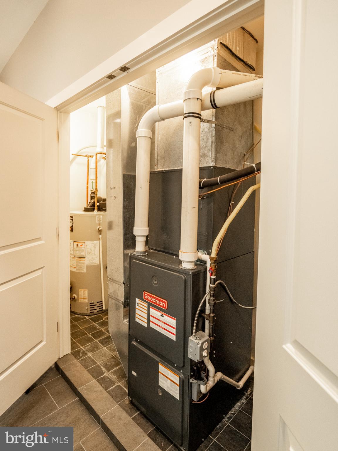 OLD CITY - Residential