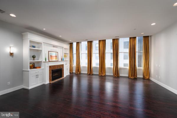 OLD CITY - Residential