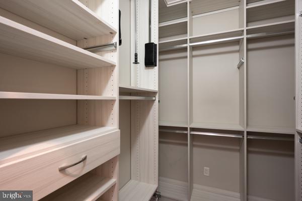 OLD CITY - Residential