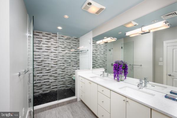 OLD CITY - Residential