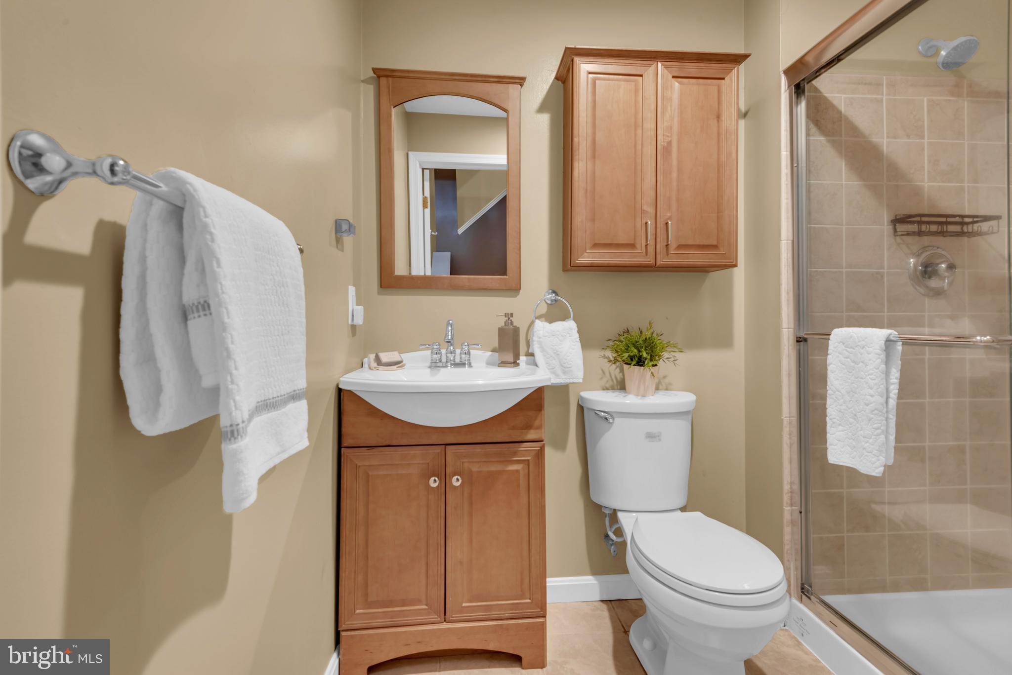 ENCLAVE AT SEVEN OAKS - Residential