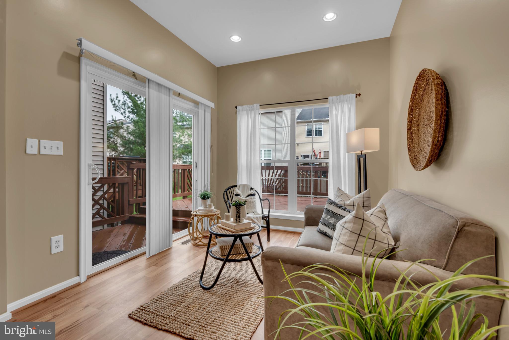 ENCLAVE AT SEVEN OAKS - Residential