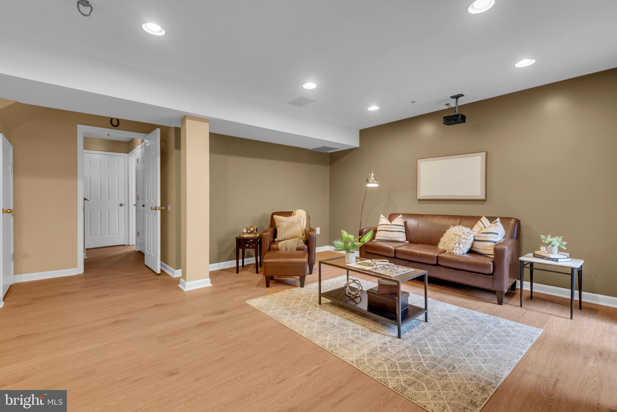 ENCLAVE AT SEVEN OAKS - Residential