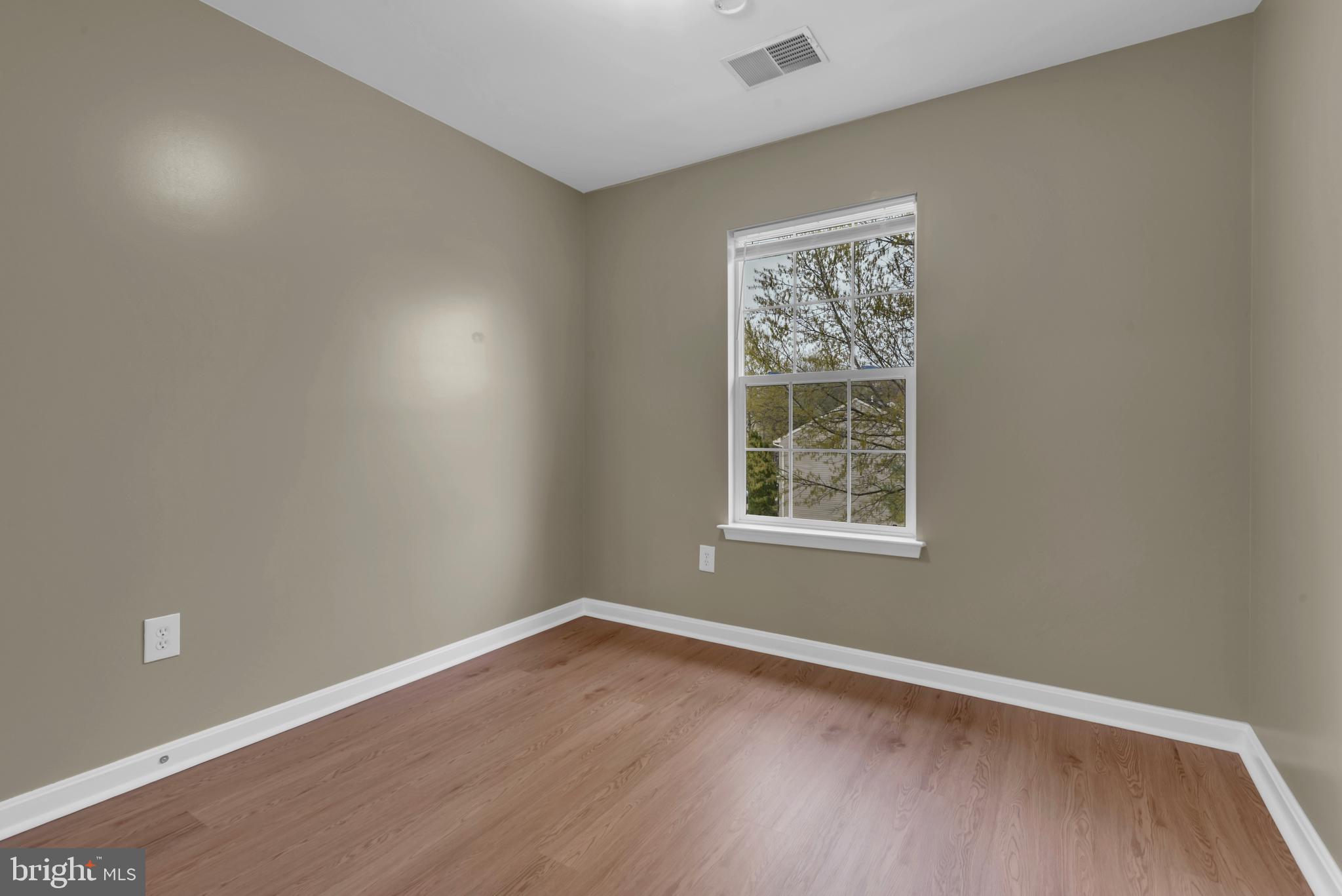 ENCLAVE AT SEVEN OAKS - Residential