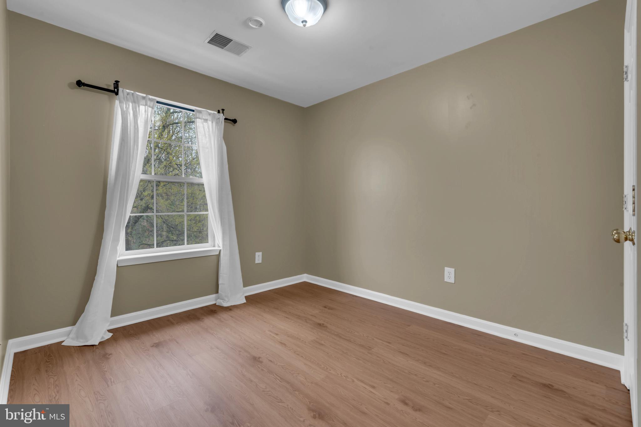 ENCLAVE AT SEVEN OAKS - Residential