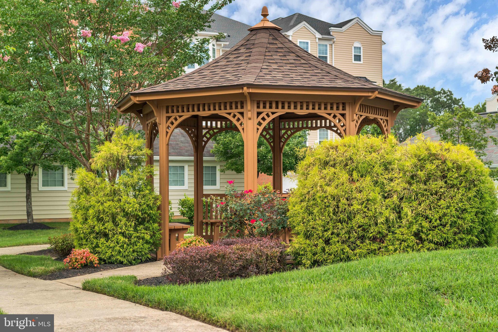 PINEY ORCHARD - Residential