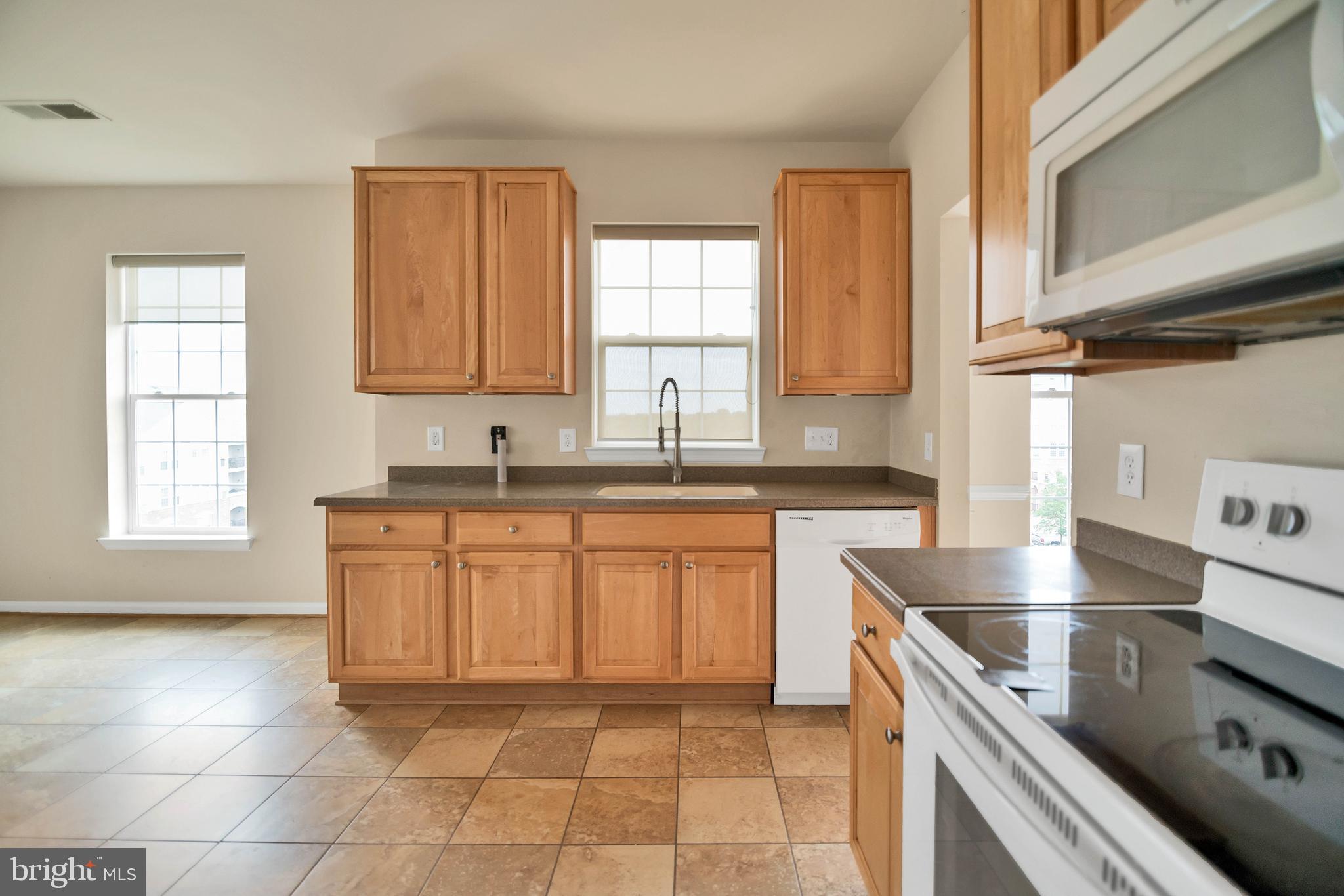 PINEY ORCHARD - Residential