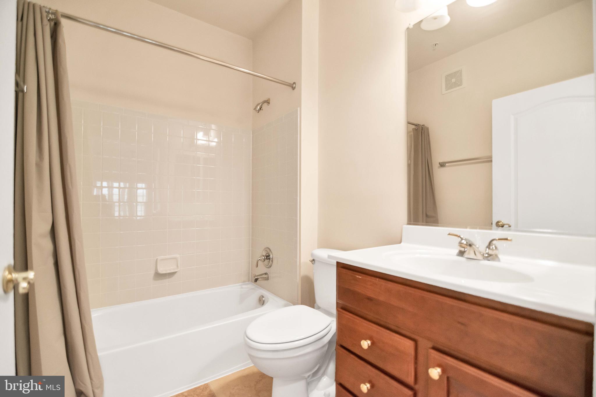 PINEY ORCHARD - Residential