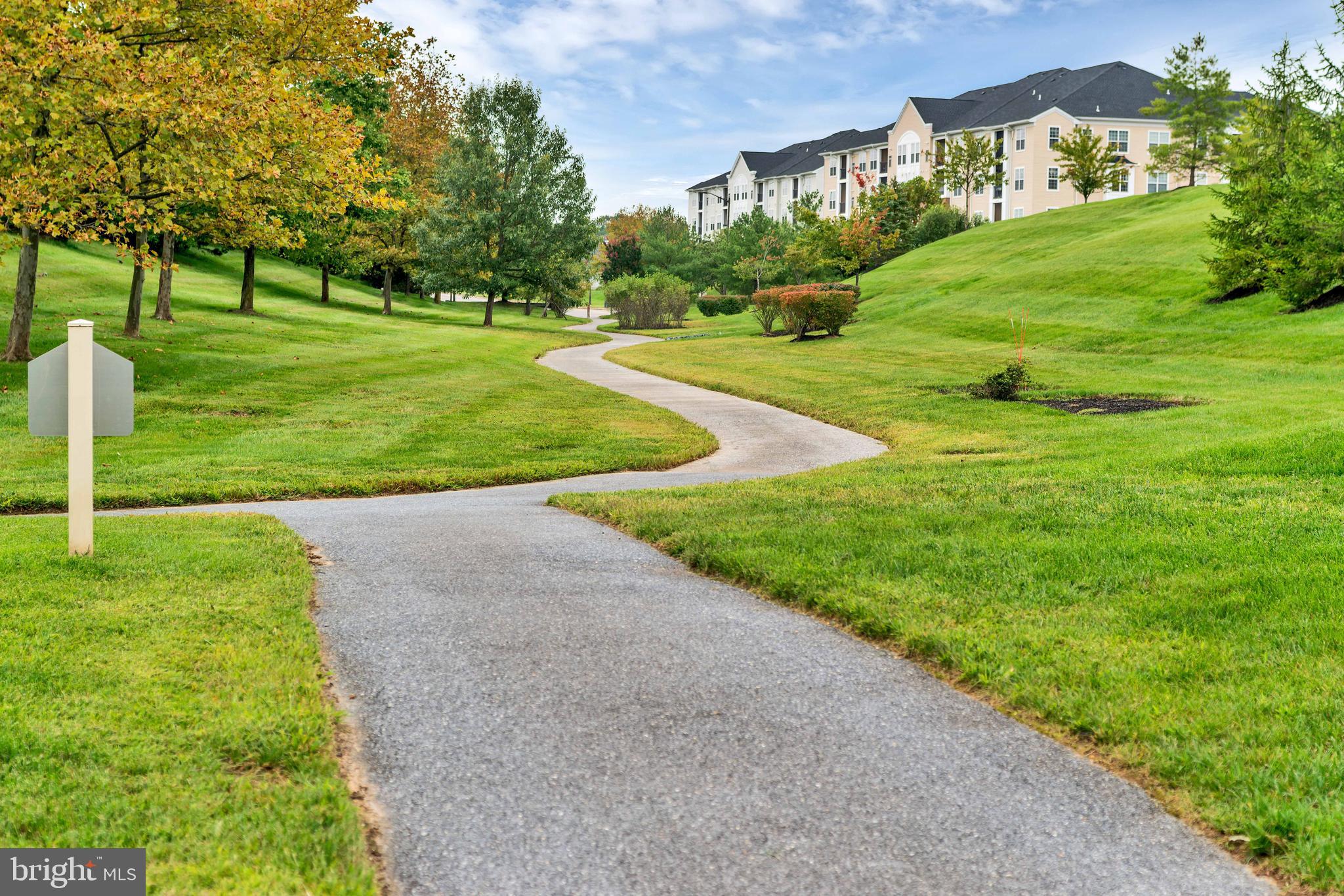 PINEY ORCHARD - Residential