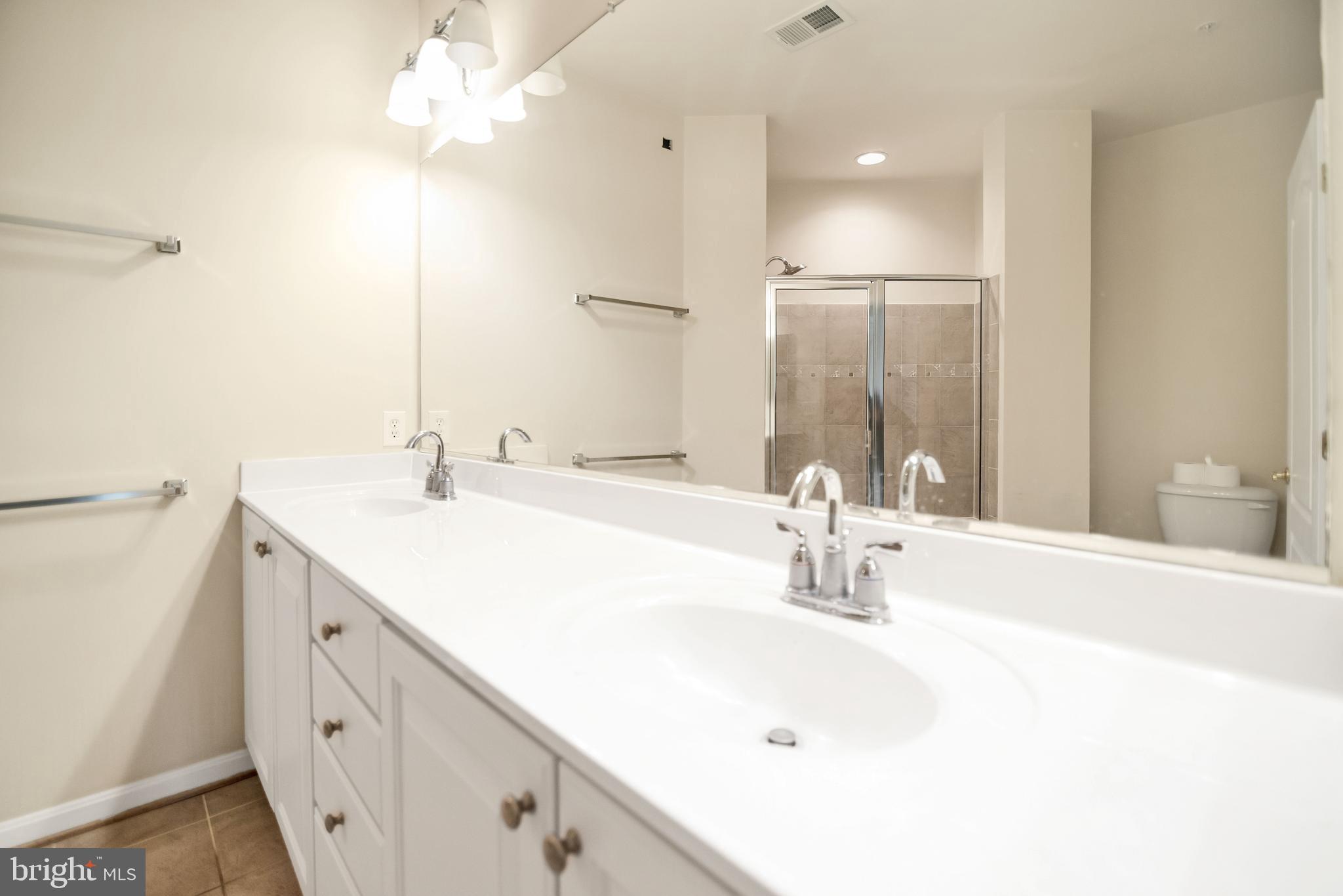 PINEY ORCHARD - Residential