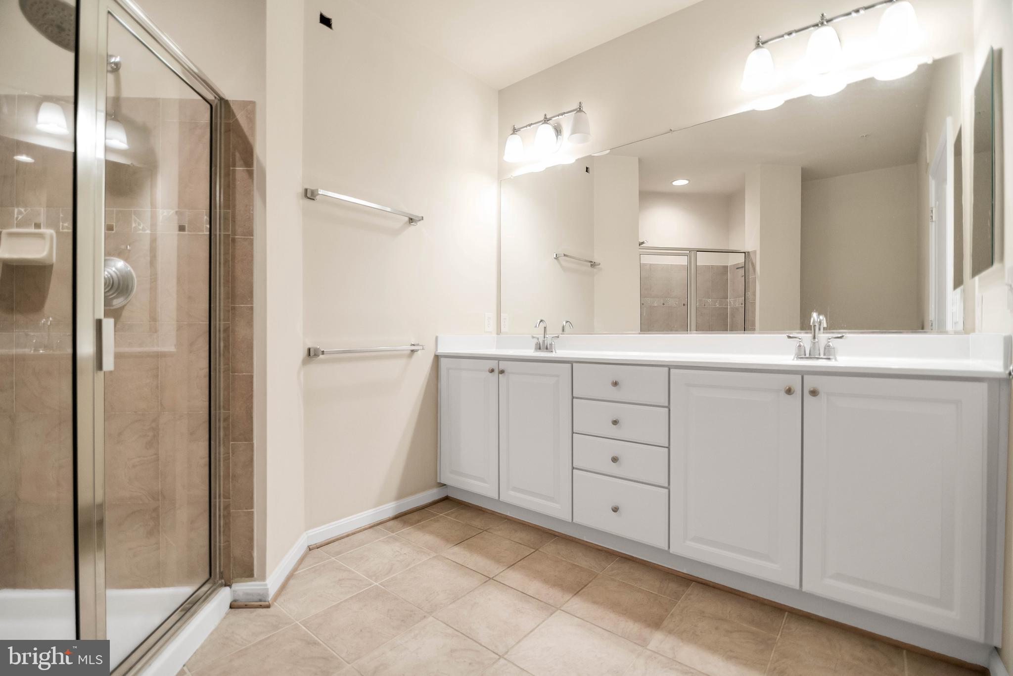 PINEY ORCHARD - Residential