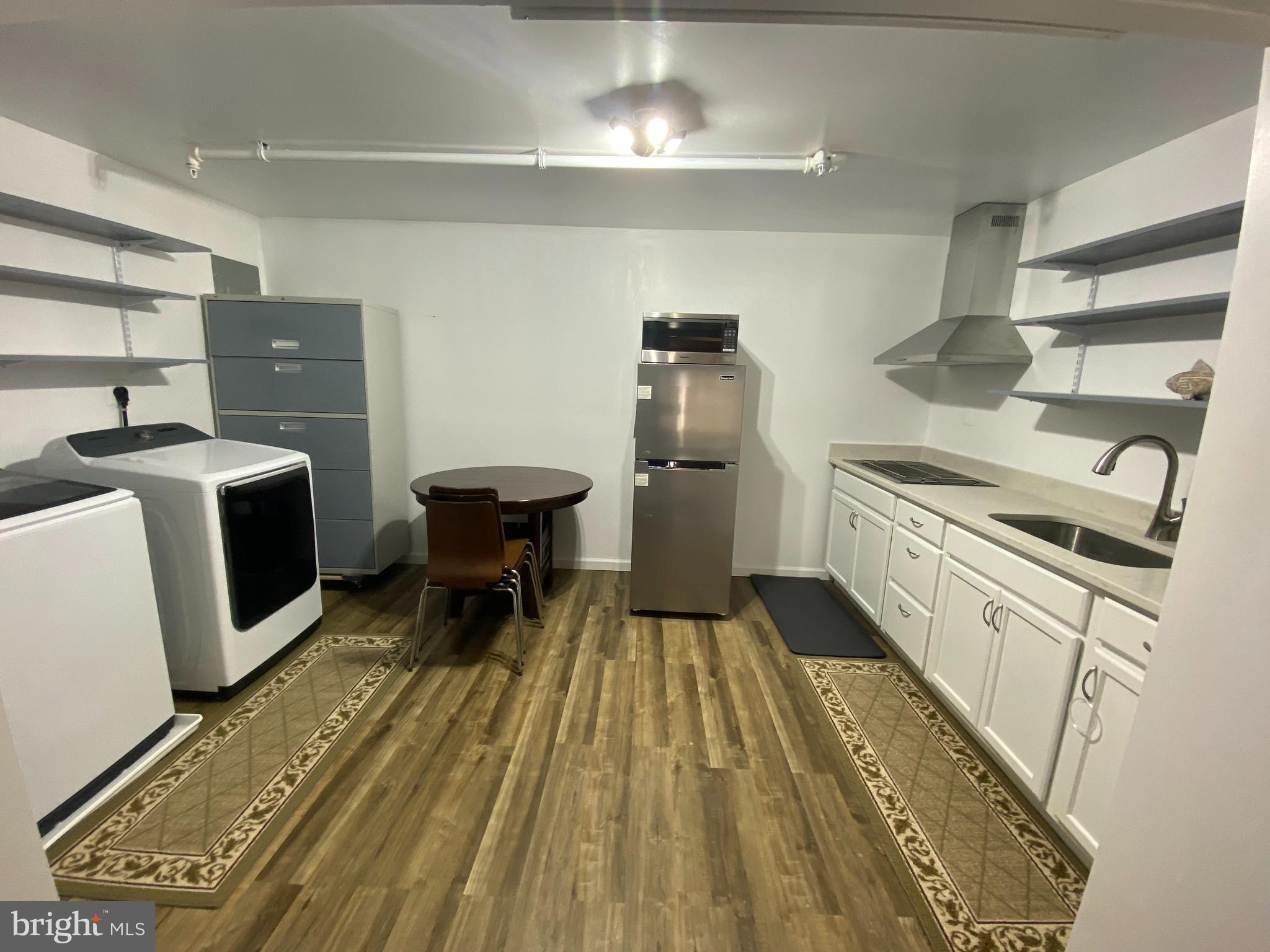 BLACKBURN - Residential Lease